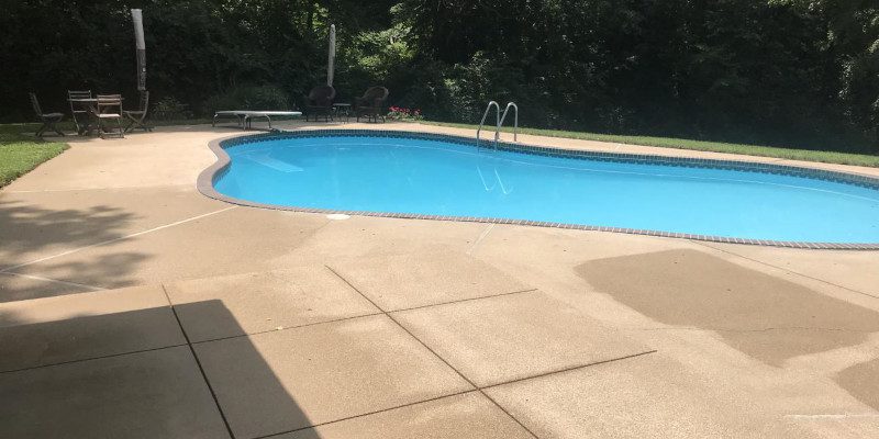 Pool Deck Washing in Chico, California