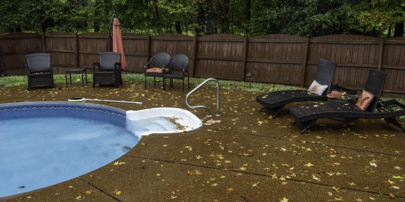 3 Reasons to Make Pool Deck Washing a Priority